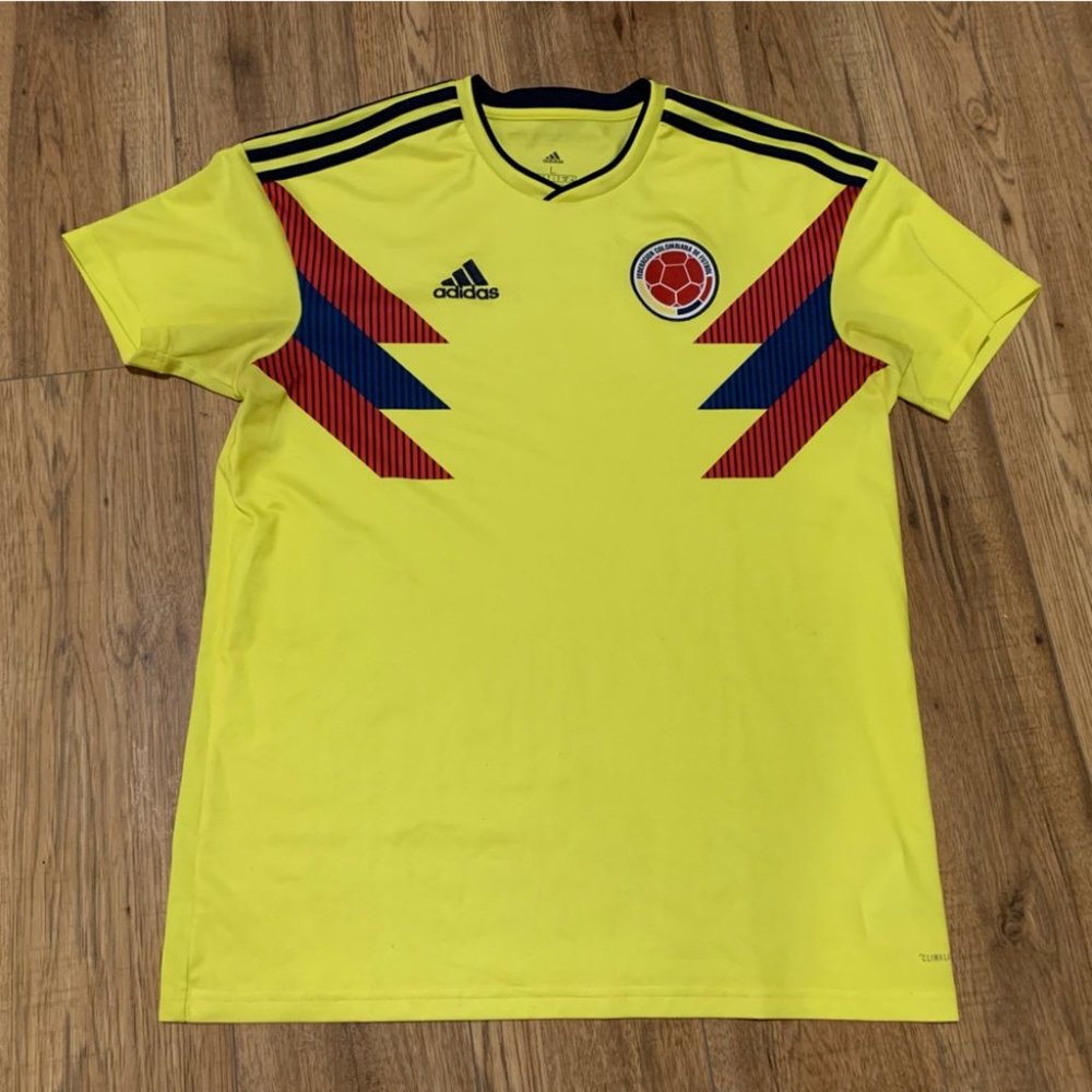 Adidas Colombian Jersey Large